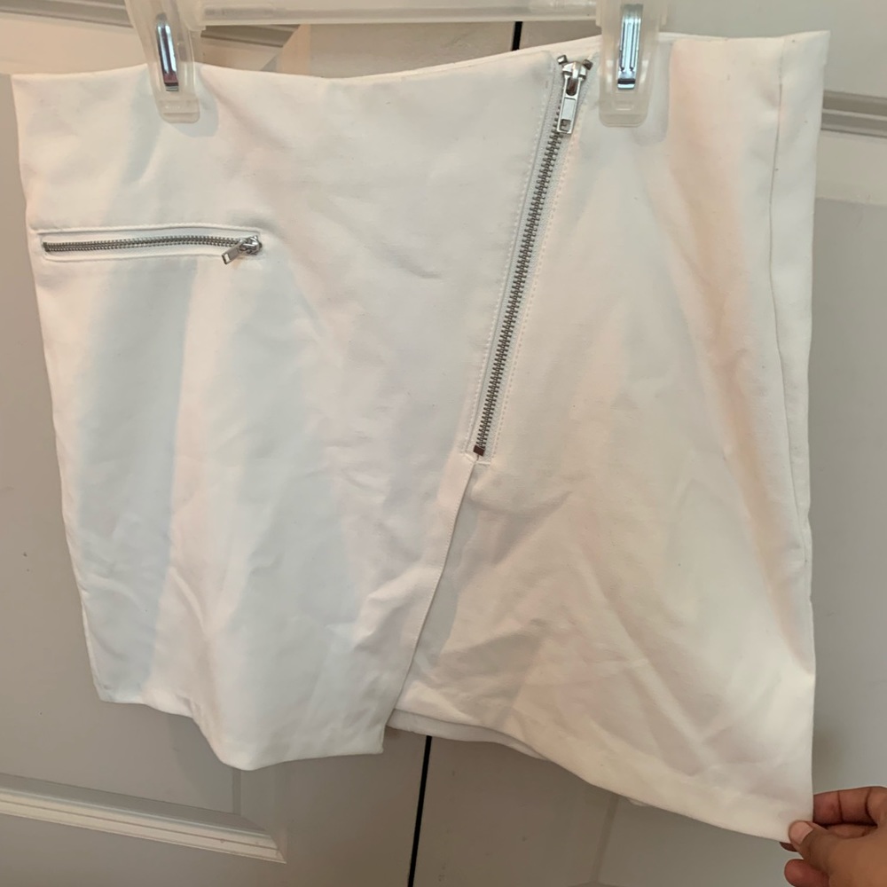 White slant Skirt
